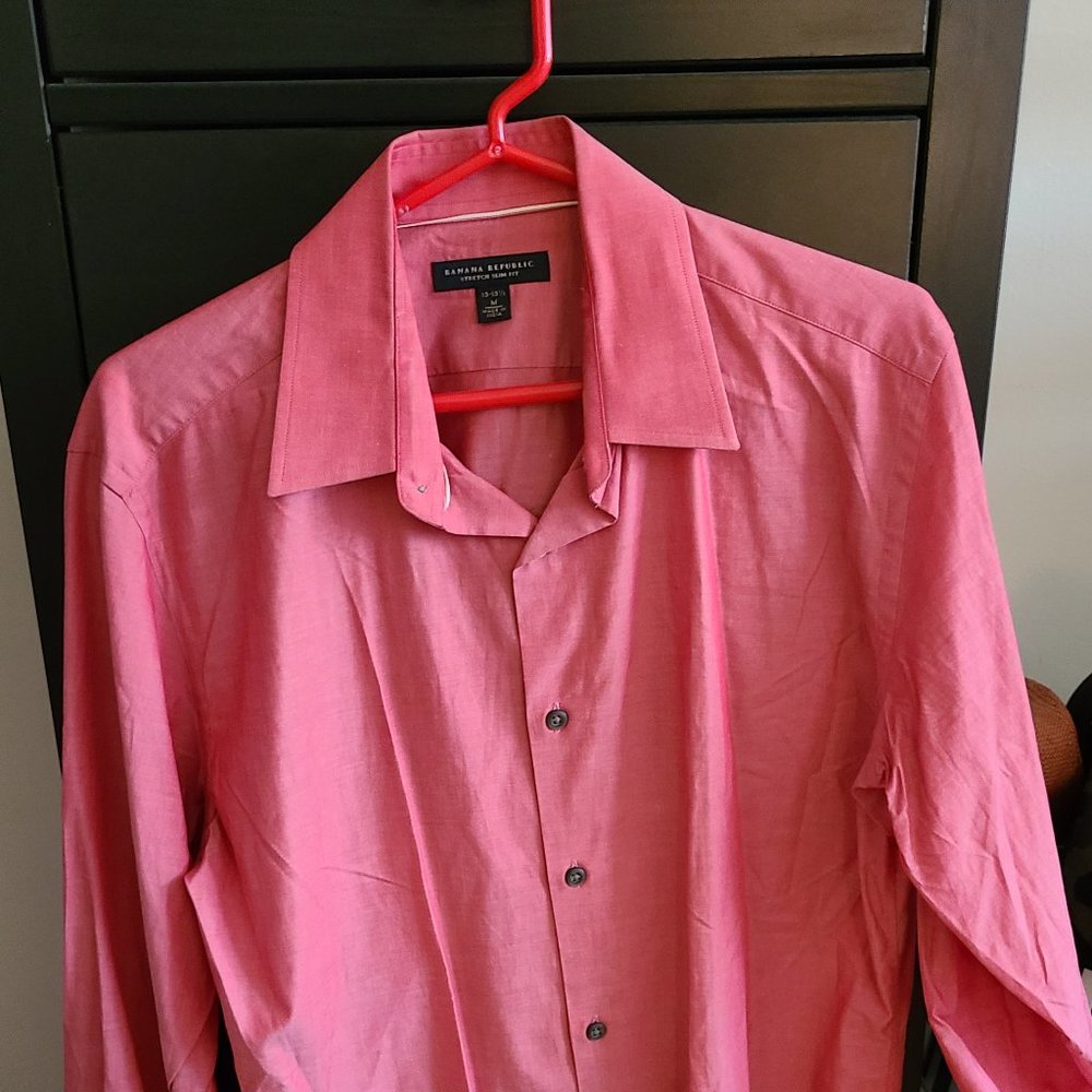 Banana Republic Red / Pink Stretch Dress Shirt – Slim Fit – Medium